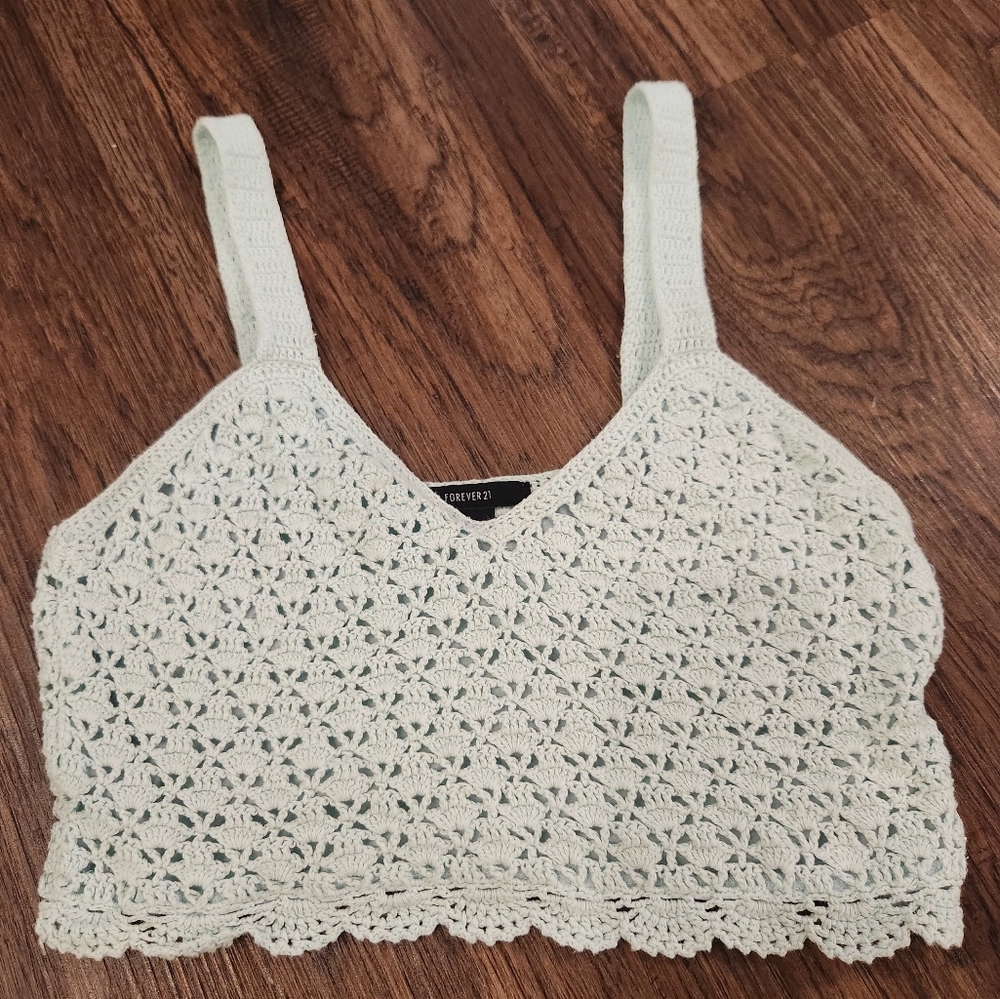 Forever 21 crochet tank